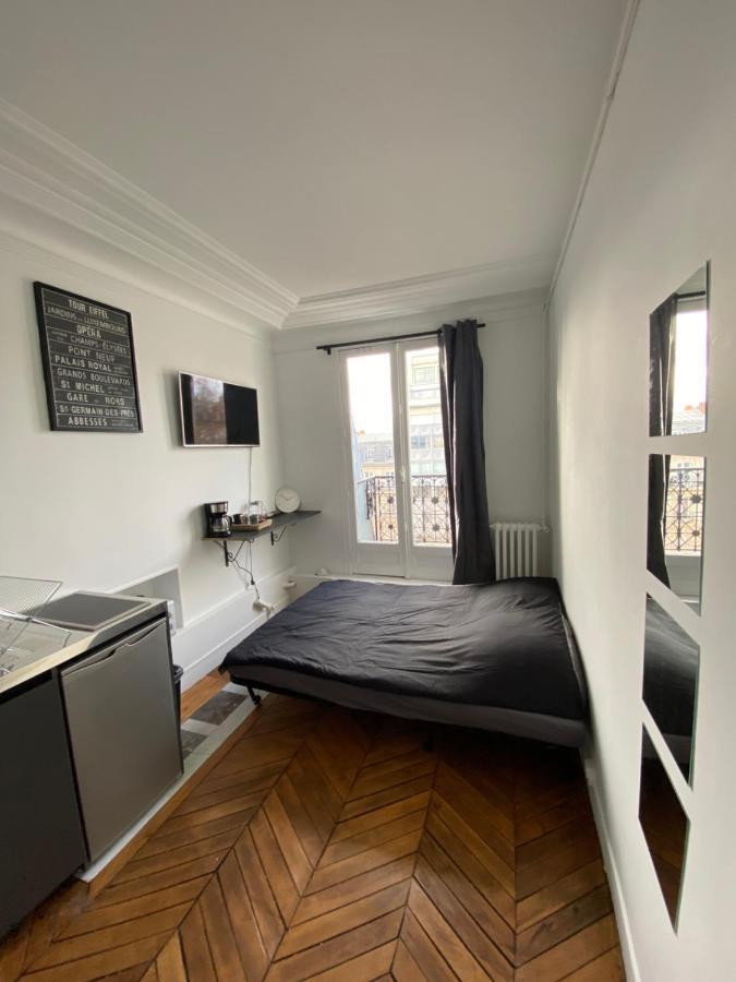 The Eiffel Tower Room Paris Eksteriør billede